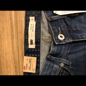 Levi jeans